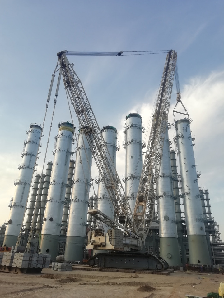 DEMAG Mobile Hydraulic Crane CC6800-1 1250 Ton Used Heavy Duty Crawler Crane For Sale - Guindaste sobre esteiras: foto 4 DEMAG Mobile Hydraulic Crane CC6800-1 1250 Ton Used Heavy Duty Crawler Crane For Sale - Guindaste sobre esteiras: foto 4