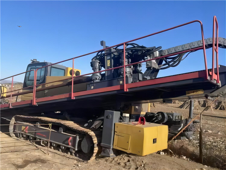 XCMG 2020 Year Xz680 Used HDD Machine Horizontal Directional Drilling Rig for Sale - Máquina de perfuração: foto 2 XCMG 2020 Year Xz680 Used HDD Machine Horizontal Directional Drilling Rig for Sale - Máquina de perfuração: foto 2