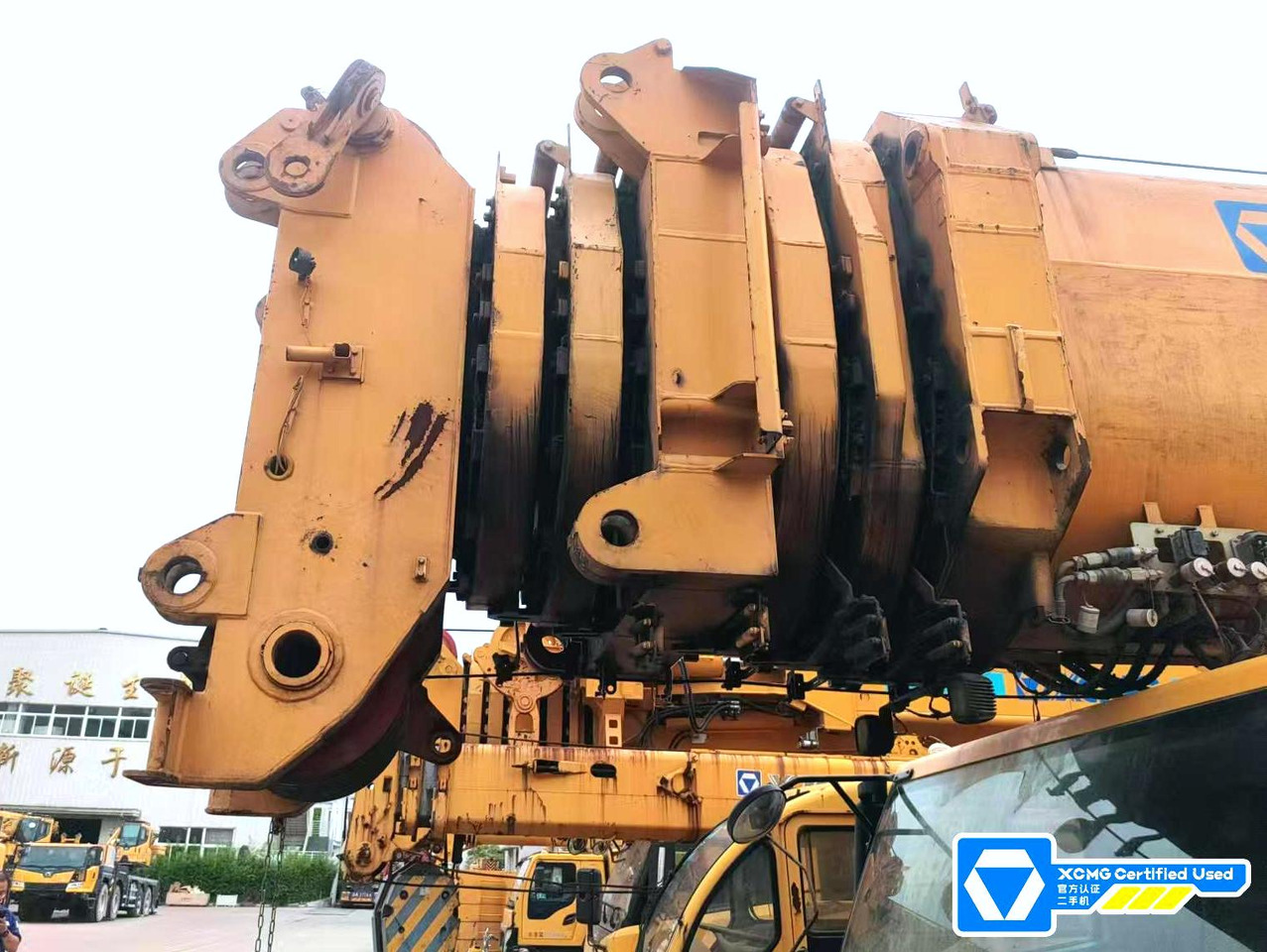 XCMG 2021 used 500ton QAY500 telescopic arm all terrain crane truck price - Grua todo o terreno: foto 3 XCMG 2021 used 500ton QAY500 telescopic arm all terrain crane truck price - Grua todo o terreno: foto 3