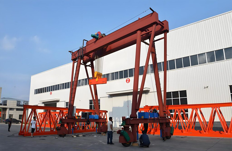 XCMG Double girder tyre gantry crane - Guindaste de pórtico: foto 2 XCMG Double girder tyre gantry crane - Guindaste de pórtico: foto 2