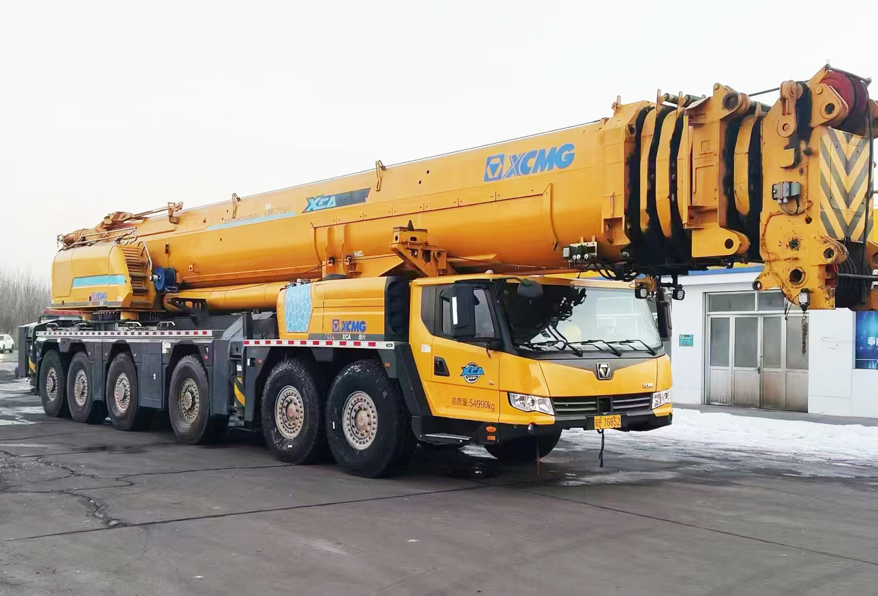XCMG Official 460t Second Hand Mobile Engine Crane XCA460 Hydraulic All Terrain Cranes Price For Sale - Grua móvel: foto 2 XCMG Official 460t Second Hand Mobile Engine Crane XCA460 Hydraulic All Terrain Cranes Price For Sale - Grua móvel: foto 2