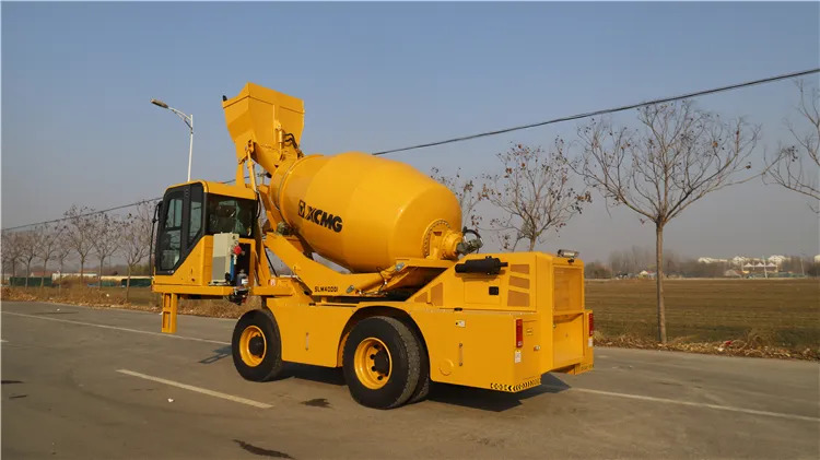 Camião betoneira XCMG Official Mini Concrete Mixer with Self Loading for Sale: foto 6 Camião betoneira XCMG Official Mini Concrete Mixer with Self Loading for Sale: foto 6