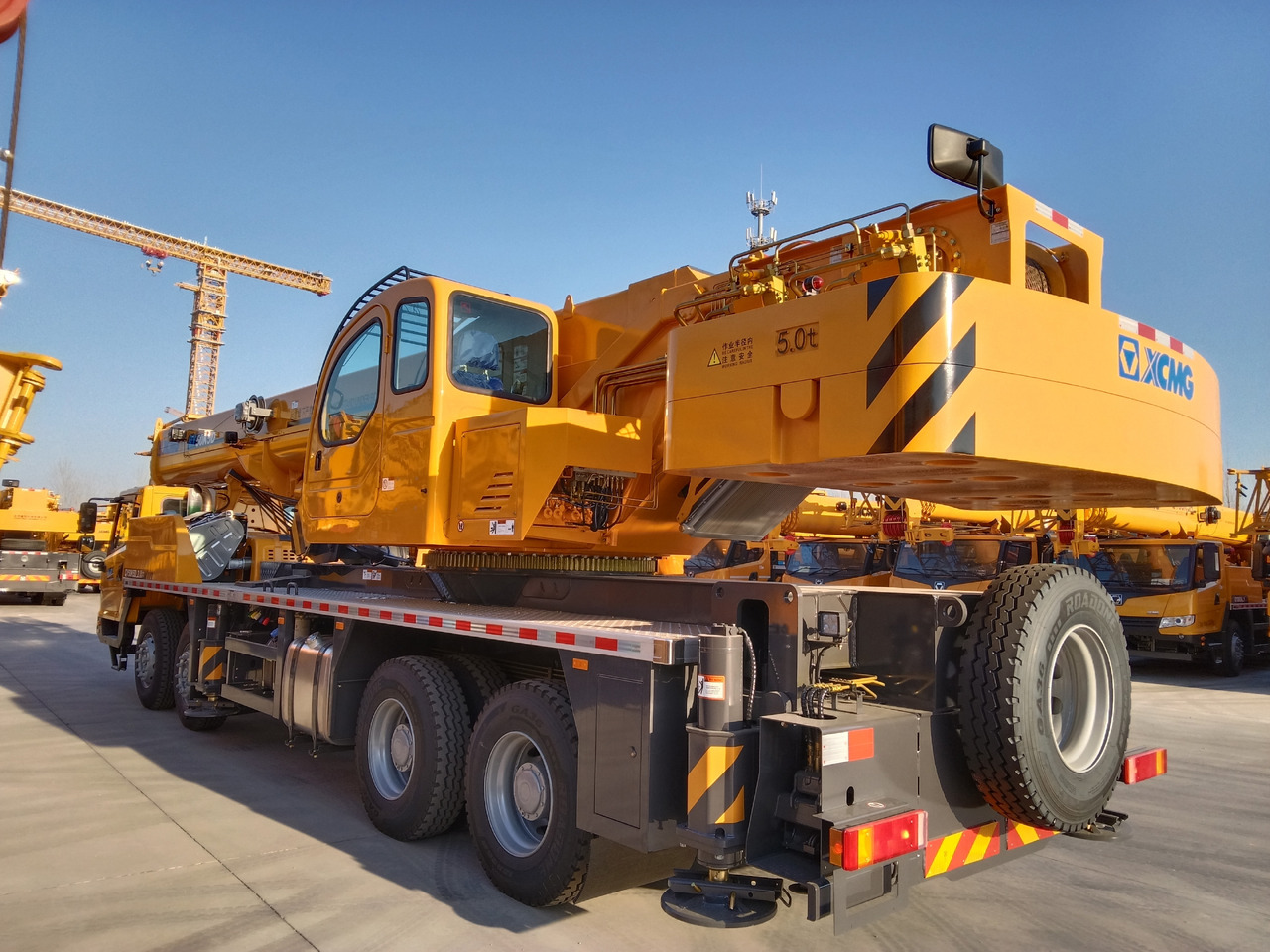 XCMG Official QY50K5D_2 Used Mobile Hydraulic Crane 50Ton Hydraulic Lifting Crane Hot Sale - Grua móvel: foto 3 XCMG Official QY50K5D_2 Used Mobile Hydraulic Crane 50Ton Hydraulic Lifting Crane Hot Sale - Grua móvel: foto 3