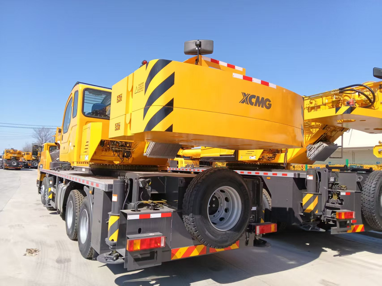 XCMG Official Second Hand 50 Ton Mobile Crane QY50K5D _5 Hydraulic Truck Mounted Crane Price For Sale - Grua móvel: foto 4 XCMG Official Second Hand 50 Ton Mobile Crane QY50K5D _5 Hydraulic Truck Mounted Crane Price For Sale - Grua móvel: foto 4