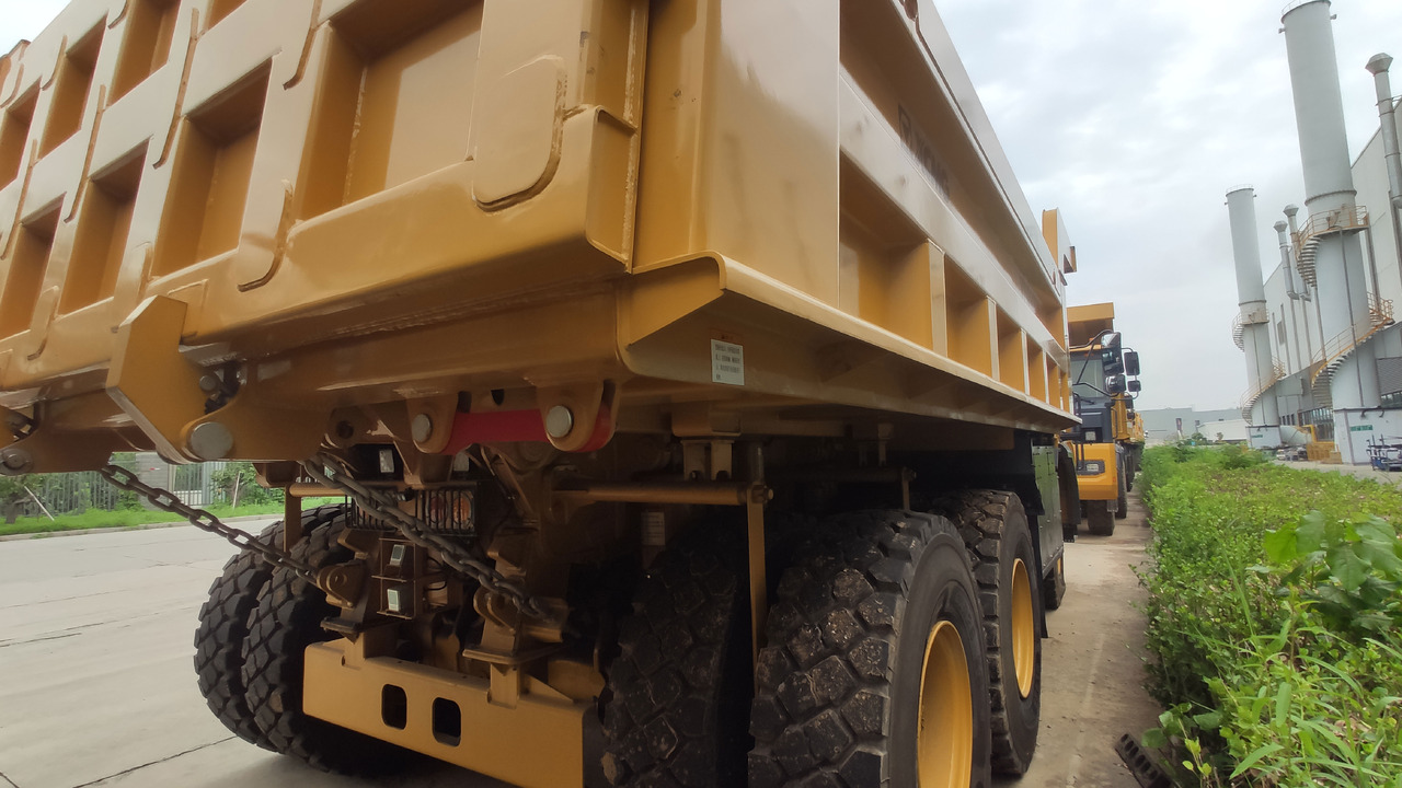 XCMG Official Second Hand Chinese Tipper Truck 72 Ton XDR80TE Mining Dump Truck Price - Dumper: foto 4 XCMG Official Second Hand Chinese Tipper Truck 72 Ton XDR80TE Mining Dump Truck Price - Dumper: foto 4