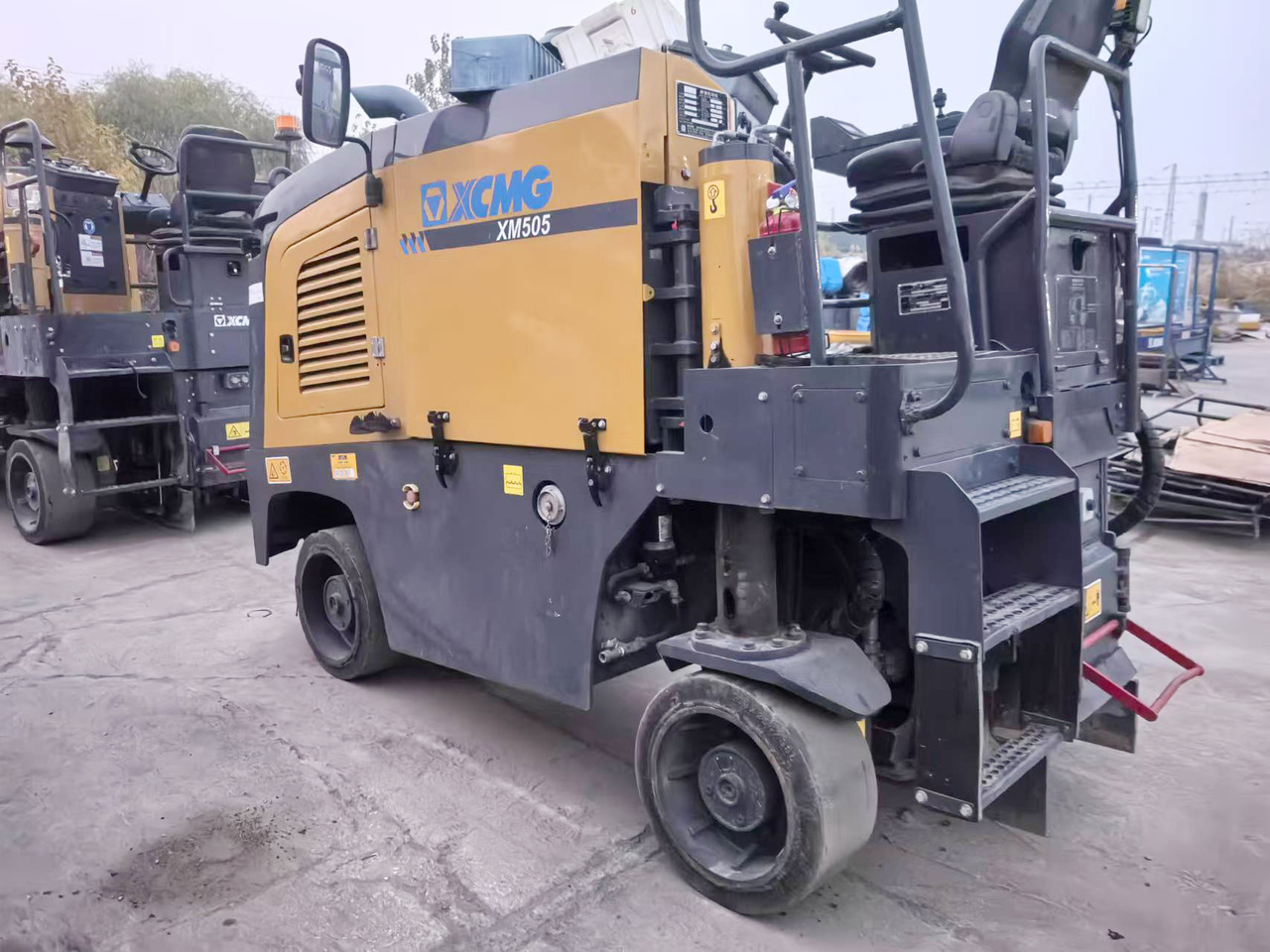 XCMG Official Second Hand Road Building Machine XM505 Small Asphalt Milling Machine For Sale - Aplainadora (Fresadora): foto 3 XCMG Official Second Hand Road Building Machine XM505 Small Asphalt Milling Machine For Sale - Aplainadora (Fresadora): foto 3