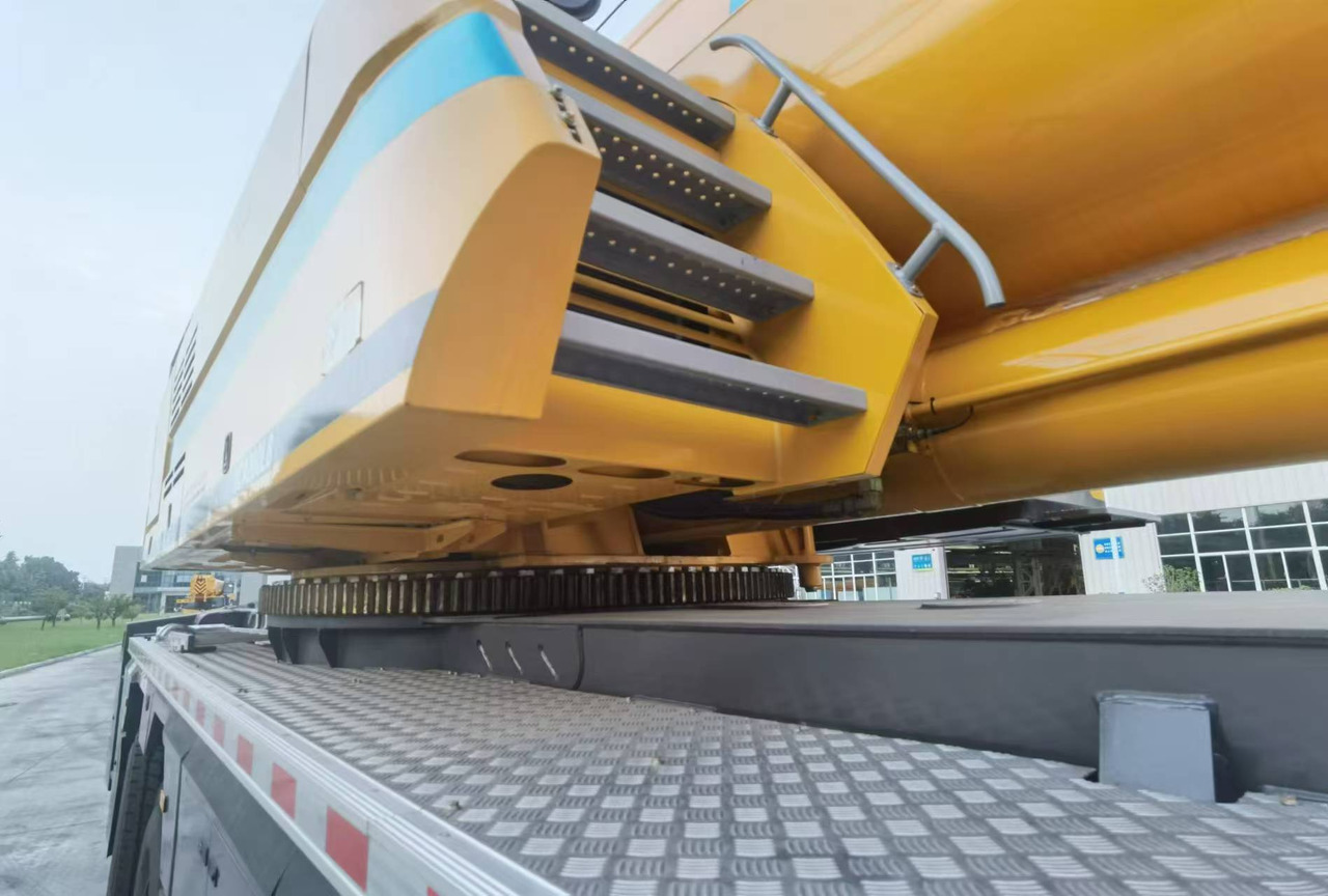 XCMG Official Used 200ton Truck Lifting Crane XCA200L8 Hydraulic Mobile Crane Price List - Grua todo o terreno: foto 5 XCMG Official Used 200ton Truck Lifting Crane XCA200L8 Hydraulic Mobile Crane Price List - Grua todo o terreno: foto 5