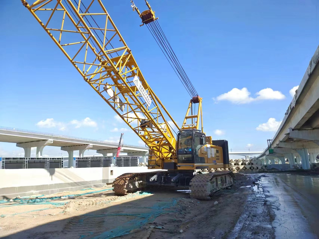 XCMG Official Used Crawler Crane 85 Ton XGC85 Used Mobile Crane With High Quality - Guindaste sobre esteiras: foto 3 XCMG Official Used Crawler Crane 85 Ton XGC85 Used Mobile Crane With High Quality - Guindaste sobre esteiras: foto 3
