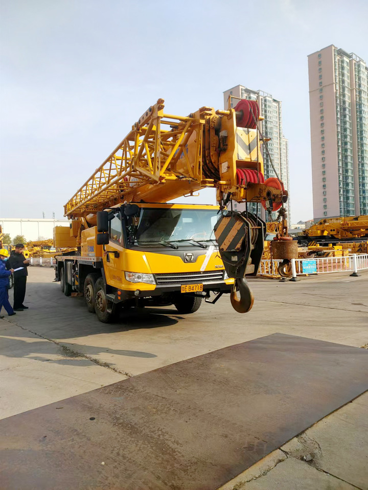 XCMG Official Used Pickup Truck Crane QY50K5D_1 50 Ton Mobile Crane With High Quality - Grua móvel: foto 2 XCMG Official Used Pickup Truck Crane QY50K5D_1 50 Ton Mobile Crane With High Quality - Grua móvel: foto 2