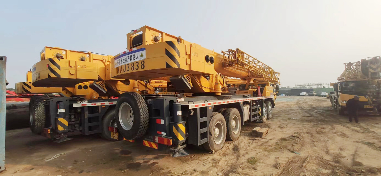 XCMG Official Used Pickup Truck Crane QY55K5D Telescopic Truck Crane Hot Sale - Grua móvel: foto 5 XCMG Official Used Pickup Truck Crane QY55K5D Telescopic Truck Crane Hot Sale - Grua móvel: foto 5