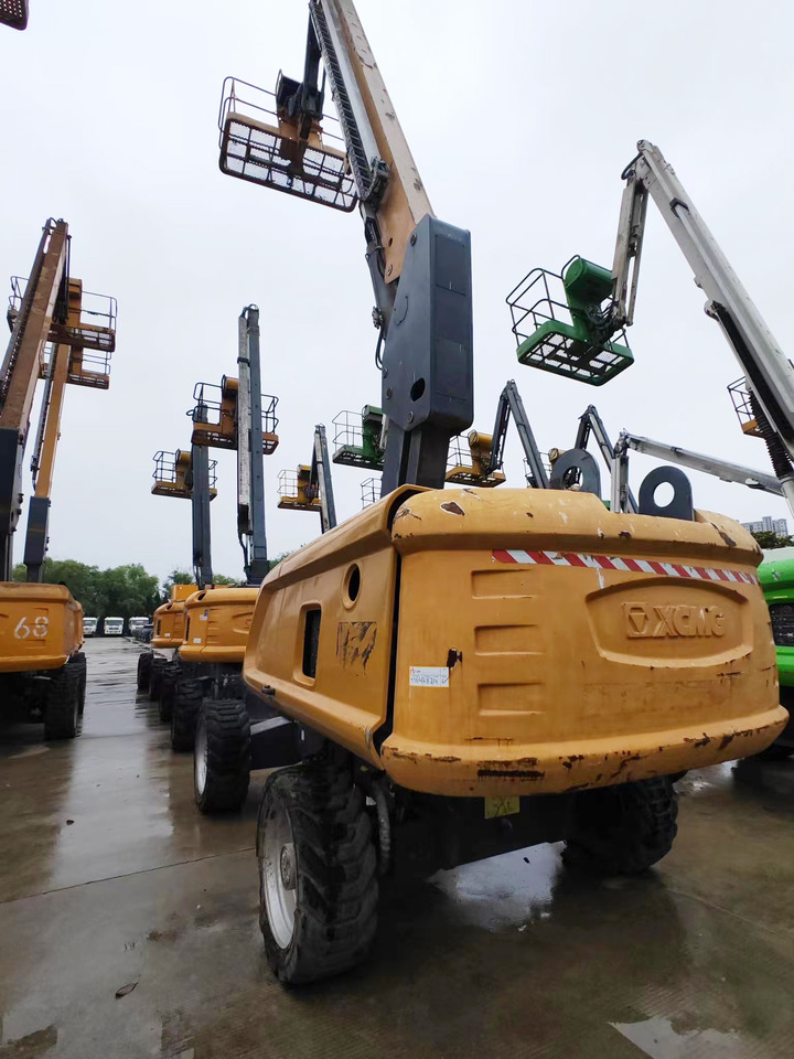 Plataforma telescópica XCMG Official Used Telescopic Boom Lift GTBZ22S 22m Lift Aerial Work Platform Price: foto 7