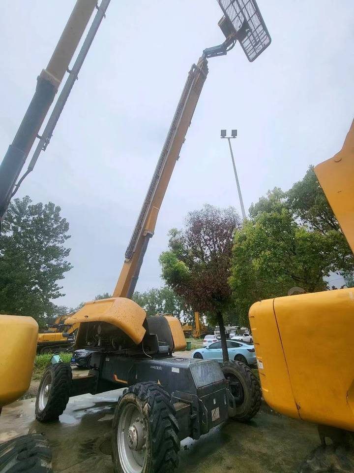 XCMG Official Used Telescopic Lifting Boom GTBZ38S 38m Aerial Work Platform For Sale - Plataforma telescópica: foto 3 XCMG Official Used Telescopic Lifting Boom GTBZ38S 38m Aerial Work Platform For Sale - Plataforma telescópica: foto 3