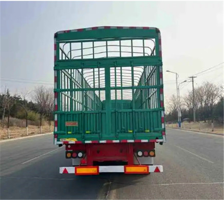 XCMG Official XLYZ9400CCYE Fence Cargo Semi Trailer - Semi-reboque plataforma/ Caixa aberta: foto 4 XCMG Official XLYZ9400CCYE Fence Cargo Semi Trailer - Semi-reboque plataforma/ Caixa aberta: foto 4