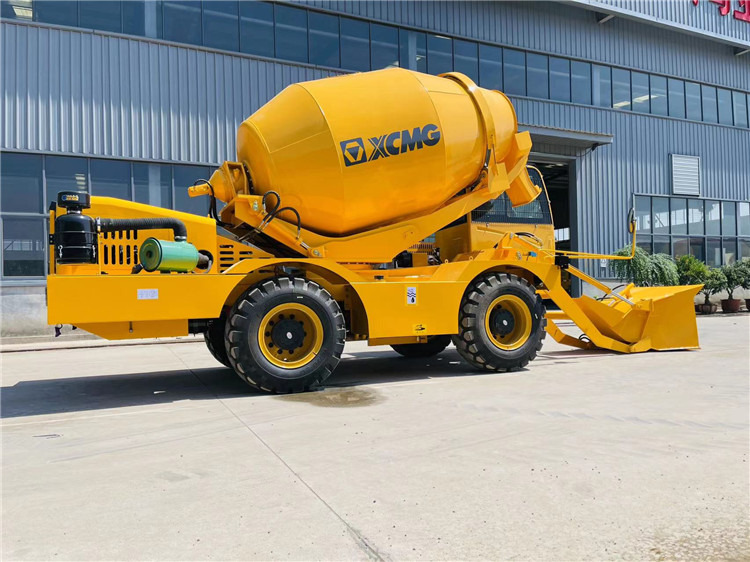 XCMG Self Loading Concrete Mixer 3.5m3 Portable Diesel Mini Small Concrete Cement Mixer for Sale - Betoneira: foto 5 XCMG Self Loading Concrete Mixer 3.5m3 Portable Diesel Mini Small Concrete Cement Mixer for Sale - Betoneira: foto 5