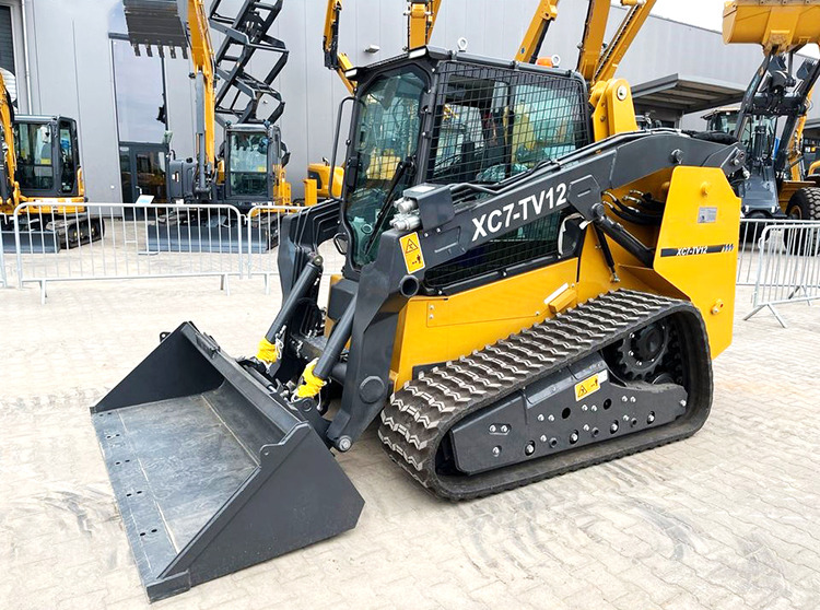 XCMG XC7-TV12 crawler track skid steer loader for sale - Mini pá carregadora de rastos: foto 4 XCMG XC7-TV12 crawler track skid steer loader for sale - Mini pá carregadora de rastos: foto 4