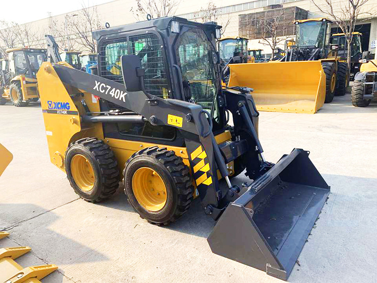 XCMG XC740K small 1ton skid steer loader with attachment price - Mini pá carregadora: foto 3 XCMG XC740K small 1ton skid steer loader with attachment price - Mini pá carregadora: foto 3