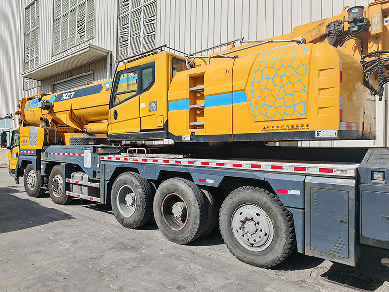 XCMG XCT110 used 110ton mobile hydraulic truck crane price - Grua móvel: foto 2 XCMG XCT110 used 110ton mobile hydraulic truck crane price - Grua móvel: foto 2