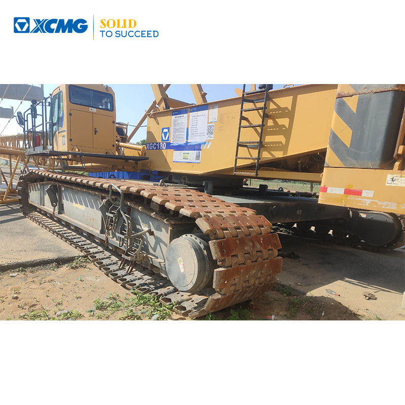 XCMG XGC200 200 tons hydraulic boom used crawler crane 2019 with good condition - Guindaste sobre esteiras: foto 1 XCMG XGC200 200 tons hydraulic boom used crawler crane 2019 with good condition - Guindaste sobre esteiras: foto 1
