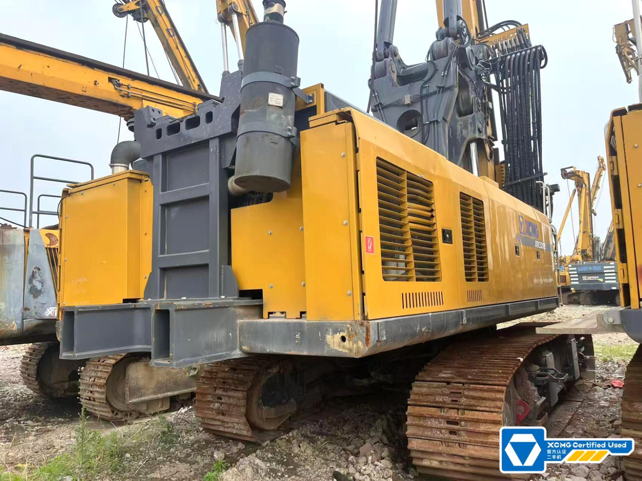 XCMG XR320E used rotary dril rig machine - Máquina de perfuração: foto 5 XCMG XR320E used rotary dril rig machine - Máquina de perfuração: foto 5