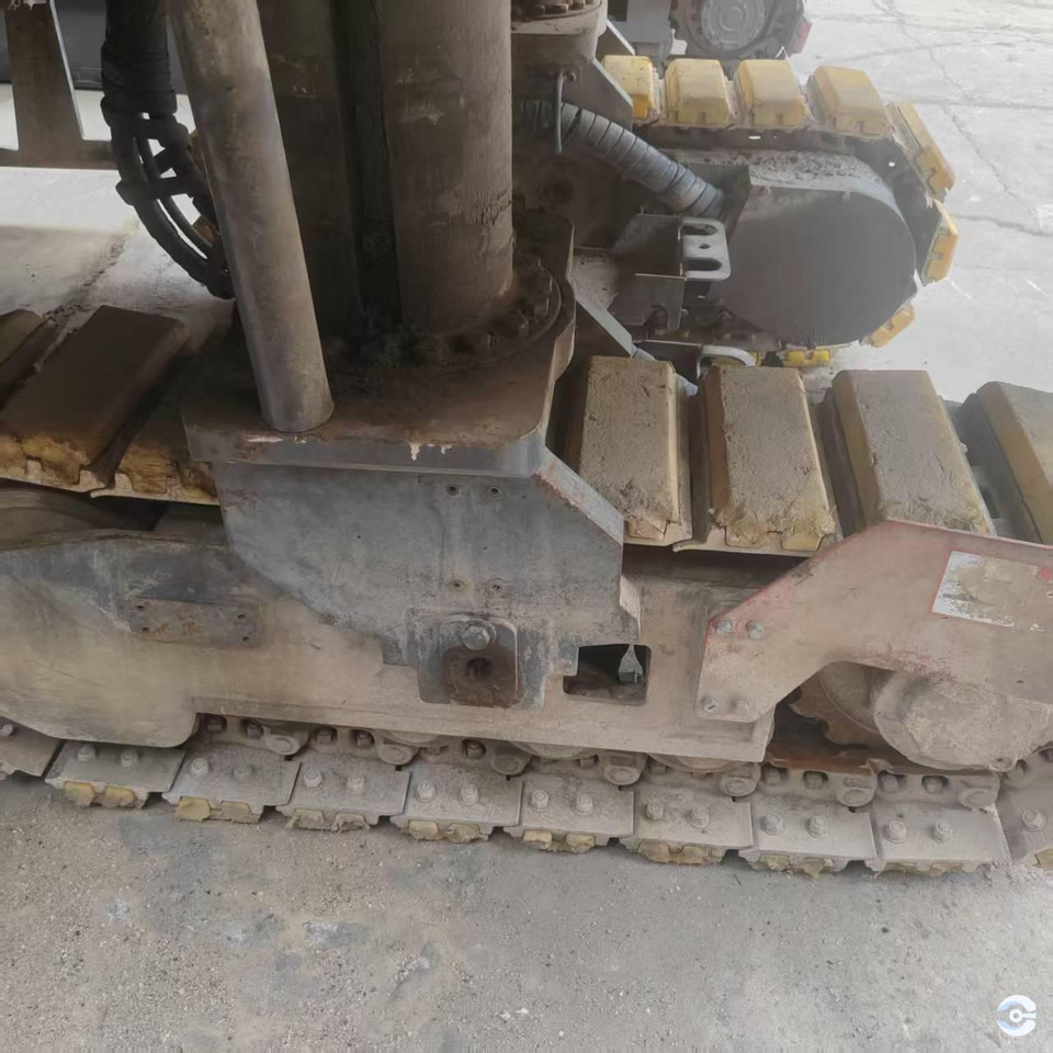 XCMG certified used cold milling planer machine XM200KⅡfor sale - Aplainadora (Fresadora): foto 4 XCMG certified used cold milling planer machine XM200KⅡfor sale - Aplainadora (Fresadora): foto 4