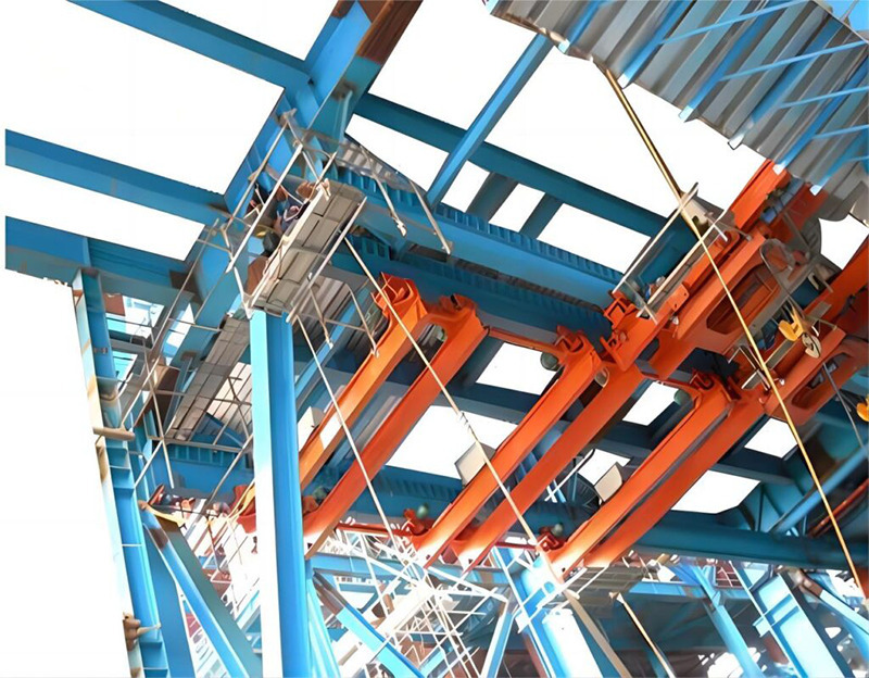 XCMG electric double-girder suspension rail-crossing crane - Guindaste de pórtico: foto 2 XCMG electric double-girder suspension rail-crossing crane - Guindaste de pórtico: foto 2