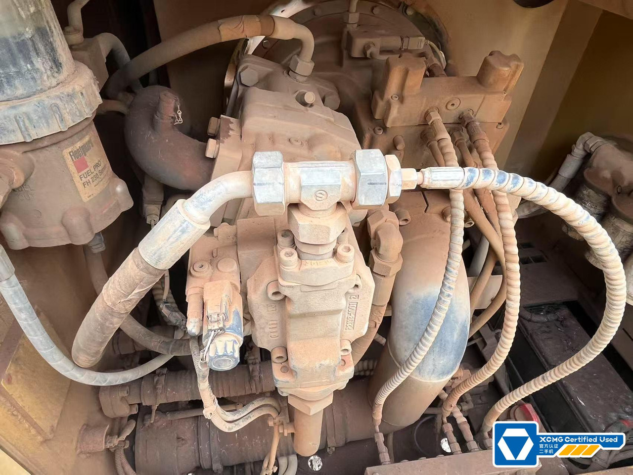 XCMG second hand XR280E crawler track drilling rig machine - Máquina de perfuração: foto 2 XCMG second hand XR280E crawler track drilling rig machine - Máquina de perfuração: foto 2