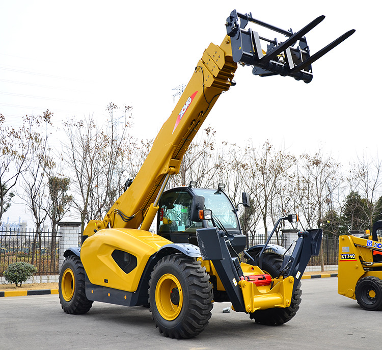 XCMG second hand telescopic boom forklift telehandler XC6-2506E price - Empilhador telescópico: foto 4 XCMG second hand telescopic boom forklift telehandler XC6-2506E price - Empilhador telescópico: foto 4