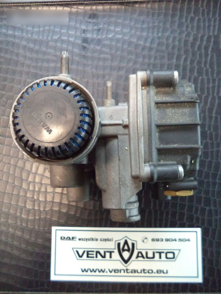 DAF 480 204 031 DAF XF 106 truck - Válvula de freio para Camião: foto 2 DAF 480 204 031 DAF XF 106 truck - Válvula de freio para Camião: foto 2