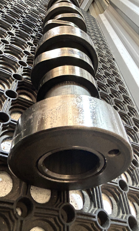 DAF CAMSHAFT DAF XF 106 480 530 - Árvore de cames: foto 1 DAF CAMSHAFT DAF XF 106 480 530 - Árvore de cames: foto 1