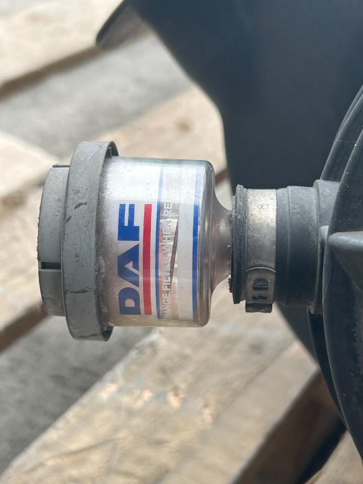 DAF CF EURO 6 AIR FILTER HOUSING - Filtro de ar: foto 3 DAF CF EURO 6 AIR FILTER HOUSING - Filtro de ar: foto 3