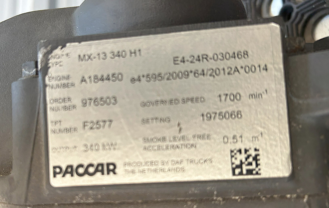 DAF COOLANT PUMP DAF XF 106 - Bomba de refrigeração: foto 2 DAF COOLANT PUMP DAF XF 106 - Bomba de refrigeração: foto 2