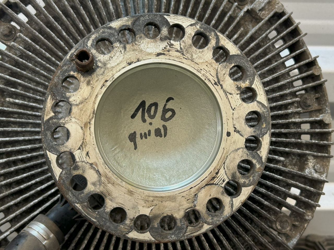 DAF VISCOTIC CLUTCH VISCO DAF XF 106 460 - Ventilador: foto 3 DAF VISCOTIC CLUTCH VISCO DAF XF 106 460 - Ventilador: foto 3