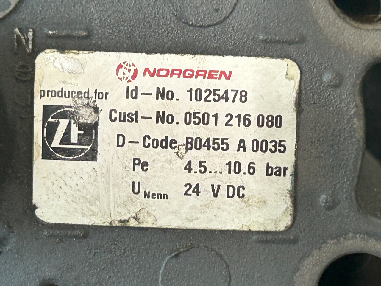 DAF XF 105 MECHATRONIC VALVE - Caixas de velocidade e peças: foto 5 DAF XF 105 MECHATRONIC VALVE - Caixas de velocidade e peças: foto 5