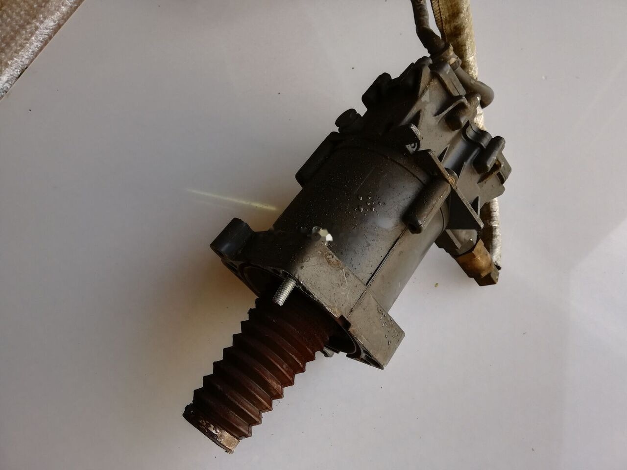 DAF XF 106 0501219051 DAF XF 106 truck - Cilindro de embreagem para Camião: foto 3 DAF XF 106 0501219051 DAF XF 106 truck - Cilindro de embreagem para Camião: foto 3