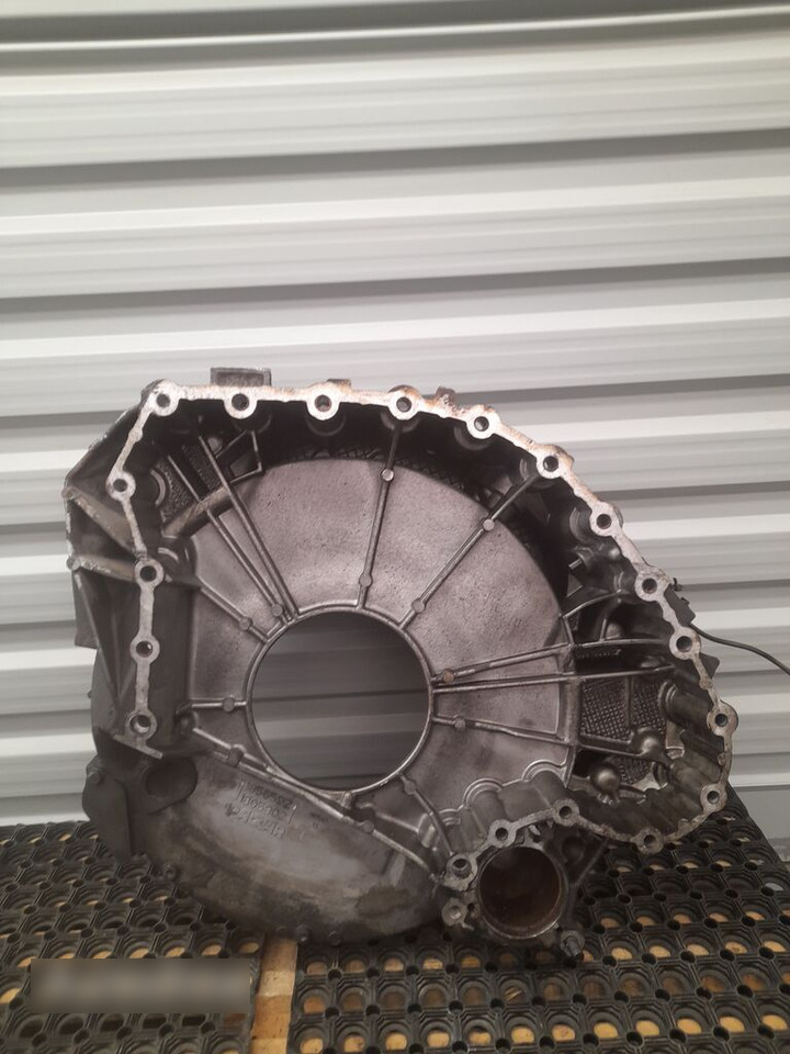 DAF XF 106 1856592 DAF truck - Volante do motor para Camião: foto 3 DAF XF 106 1856592 DAF truck - Volante do motor para Camião: foto 3