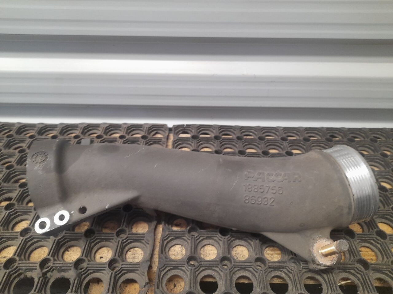 DAF XF 106 1885756 DAF 1885756 truck - Sistema de arrefecimento para Camião: foto 1 DAF XF 106 1885756 DAF 1885756 truck - Sistema de arrefecimento para Camião: foto 1