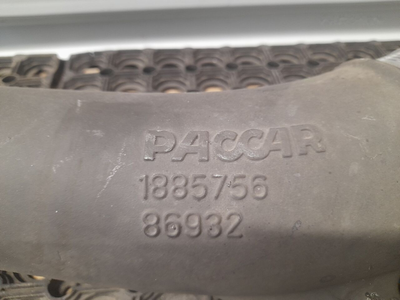 DAF XF 106 1885756 DAF 1885756 truck - Sistema de arrefecimento para Camião: foto 2 DAF XF 106 1885756 DAF 1885756 truck - Sistema de arrefecimento para Camião: foto 2