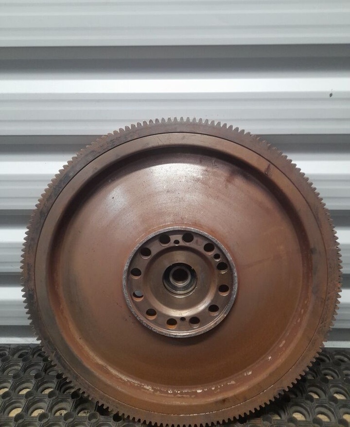 DAF XF 106 1993504 - Volante do motor para Camião: foto 1 DAF XF 106 1993504 - Volante do motor para Camião: foto 1