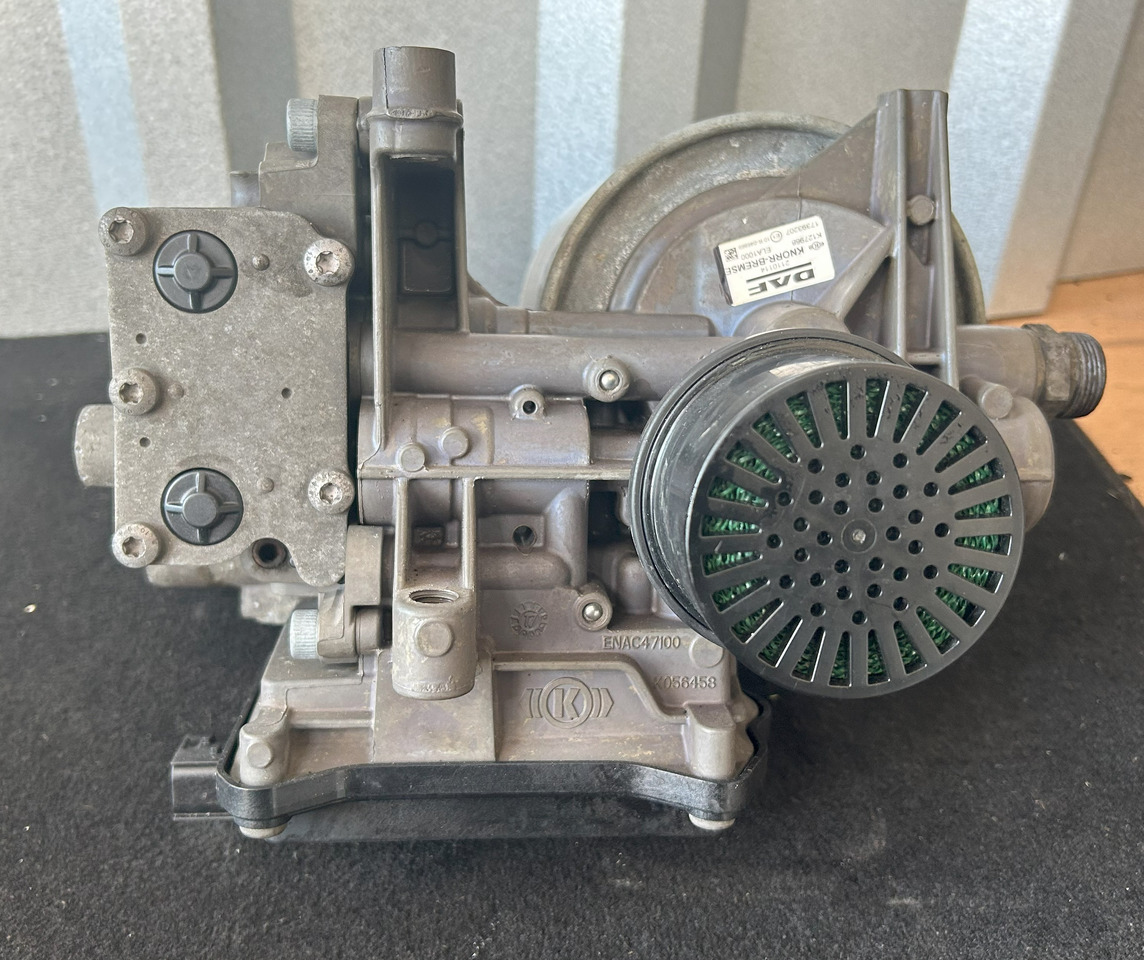 DAF XF 106 480 APU KIT ZEL2100 2027747 ( ELA1000 + AE6000) - Válvula de freio: foto 5 DAF XF 106 480 APU KIT ZEL2100 2027747 ( ELA1000 + AE6000) - Válvula de freio: foto 5