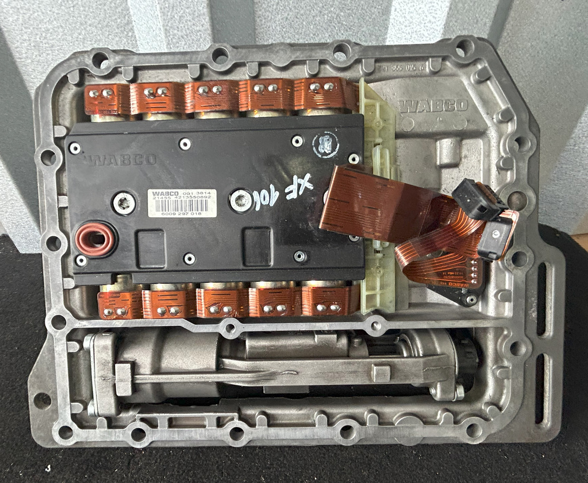DAF XF 106 ASTRONIC Wybierak Skrzynia   EURO 6 Remanufactured - Transmissão para Camião: foto 1 DAF XF 106 ASTRONIC Wybierak Skrzynia   EURO 6 Remanufactured - Transmissão para Camião: foto 1