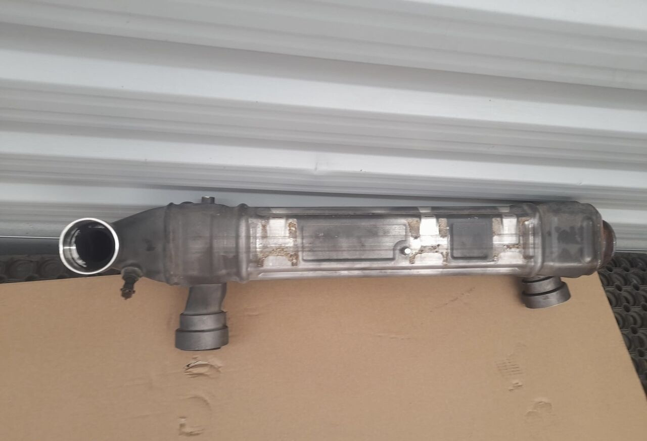 DAF XF 106 LIFT 2037337 truck - Motor e peças para Camião: foto 1 DAF XF 106 LIFT 2037337 truck - Motor e peças para Camião: foto 1