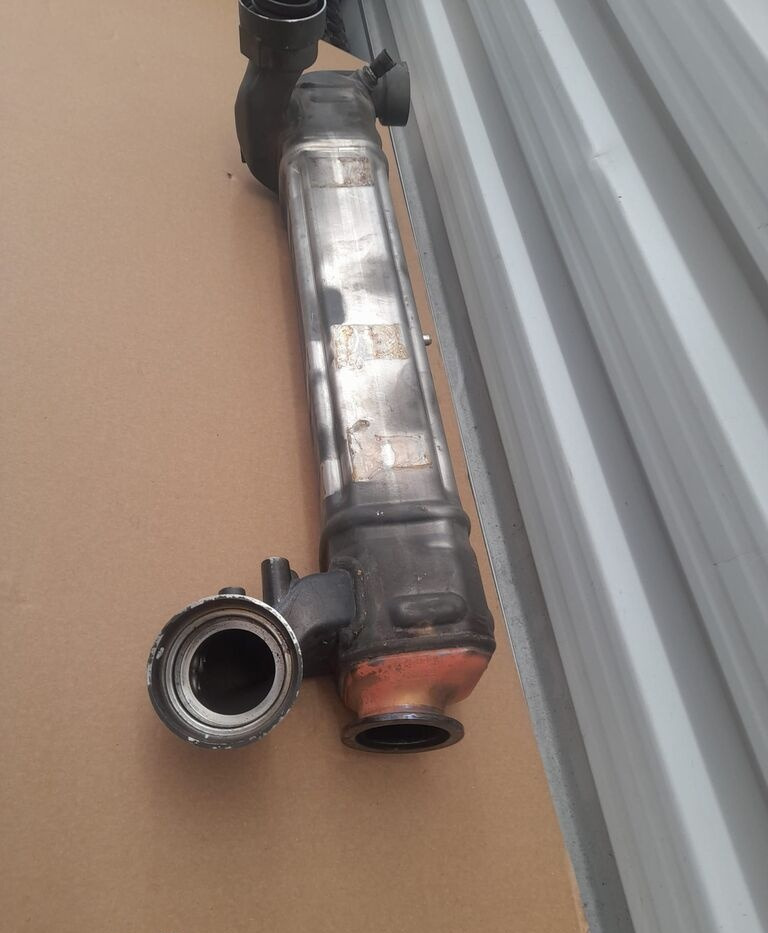 DAF XF 106 LIFT 2037337 truck - Motor e peças para Camião: foto 4 DAF XF 106 LIFT 2037337 truck - Motor e peças para Camião: foto 4