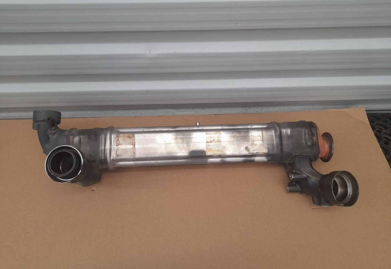 DAF XF 106 LIFT 2037337 truck - Motor e peças para Camião: foto 3 DAF XF 106 LIFT 2037337 truck - Motor e peças para Camião: foto 3