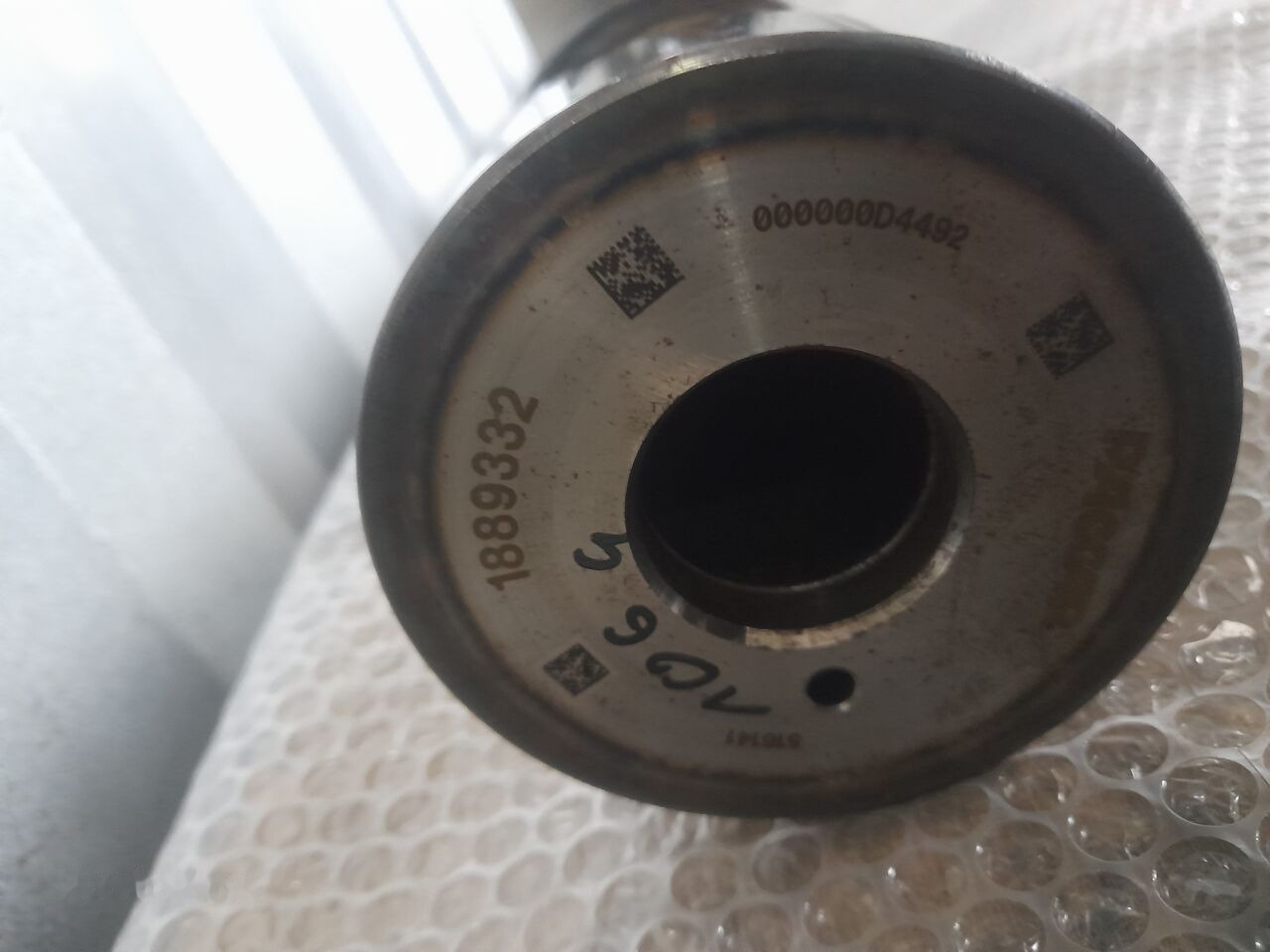 DAF XF 106 MX 13 1889332 DAF - Árvore de cames para Camião: foto 4 DAF XF 106 MX 13 1889332 DAF - Árvore de cames para Camião: foto 4
