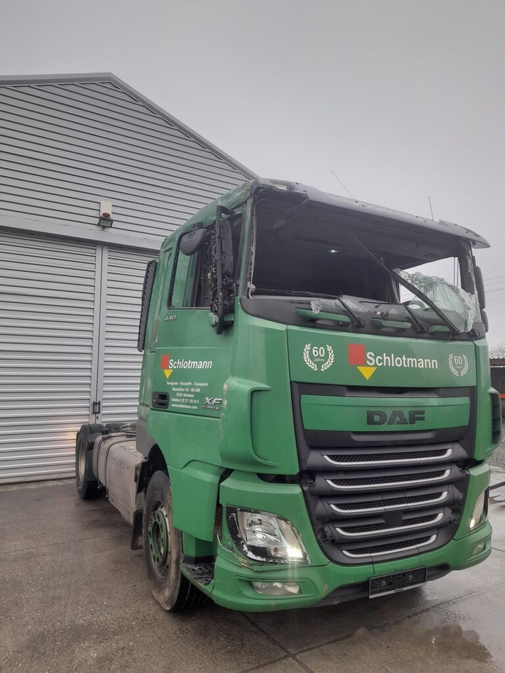 DAF XF 106 - Cabine para Camião: foto 2 DAF XF 106 - Cabine para Camião: foto 2
