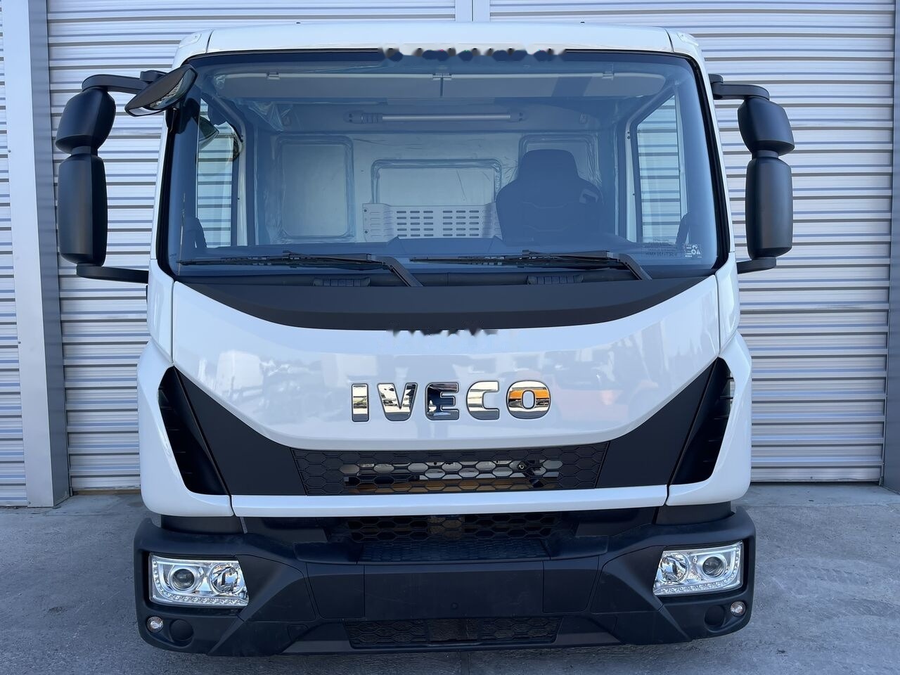 IVECO Eurocargo for IVECO Eurocargo DAY cabine - Cabine para Automóvel: foto 4 IVECO Eurocargo for IVECO Eurocargo DAY cabine - Cabine para Automóvel: foto 4