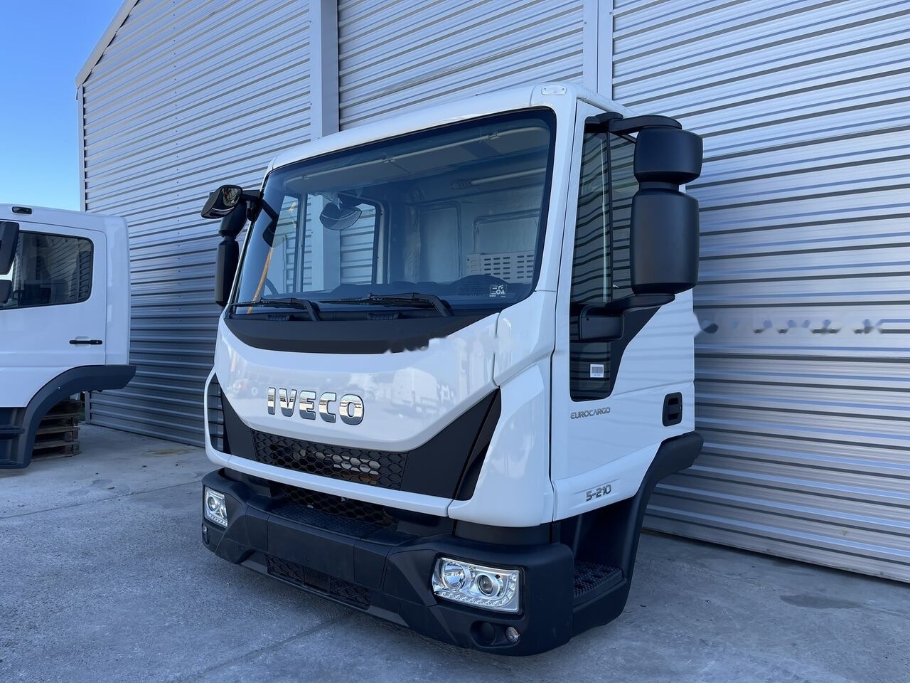 IVECO Eurocargo for IVECO Eurocargo DAY cabine - Cabine para Automóvel: foto 5 IVECO Eurocargo for IVECO Eurocargo DAY cabine - Cabine para Automóvel: foto 5