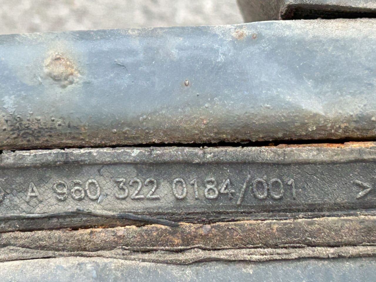 MERCEDES 2-LEAF SPRING MERCEDES ACTROS - Suspensão de molas/ Suspensão de lâminas: foto 3 MERCEDES 2-LEAF SPRING MERCEDES ACTROS - Suspensão de molas/ Suspensão de lâminas: foto 3