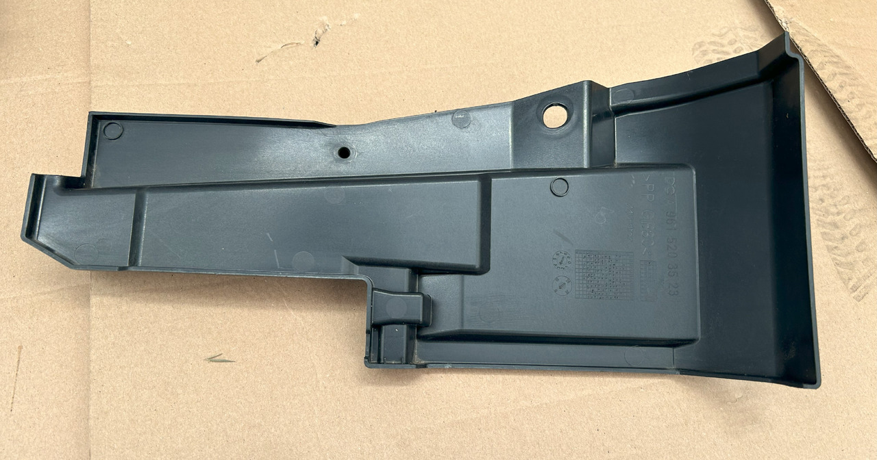 MERCEDES-BENZ ACTROS MP4 MP5 ENGINE SOUNDPROOFING COVER KIT - Carroceria e exterior: foto 3 MERCEDES-BENZ ACTROS MP4 MP5 ENGINE SOUNDPROOFING COVER KIT - Carroceria e exterior: foto 3