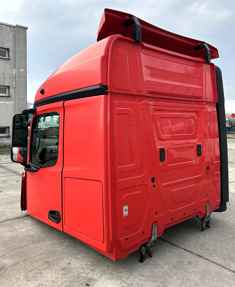 Mercedes Actros MP4 - Cabine: foto 5 Mercedes Actros MP4 - Cabine: foto 5